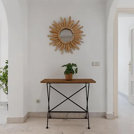 Marina Banus, Centrico Apartamento Apartman *