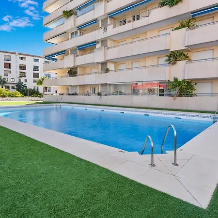Marina Banus, Centrico Apartamento Apartman